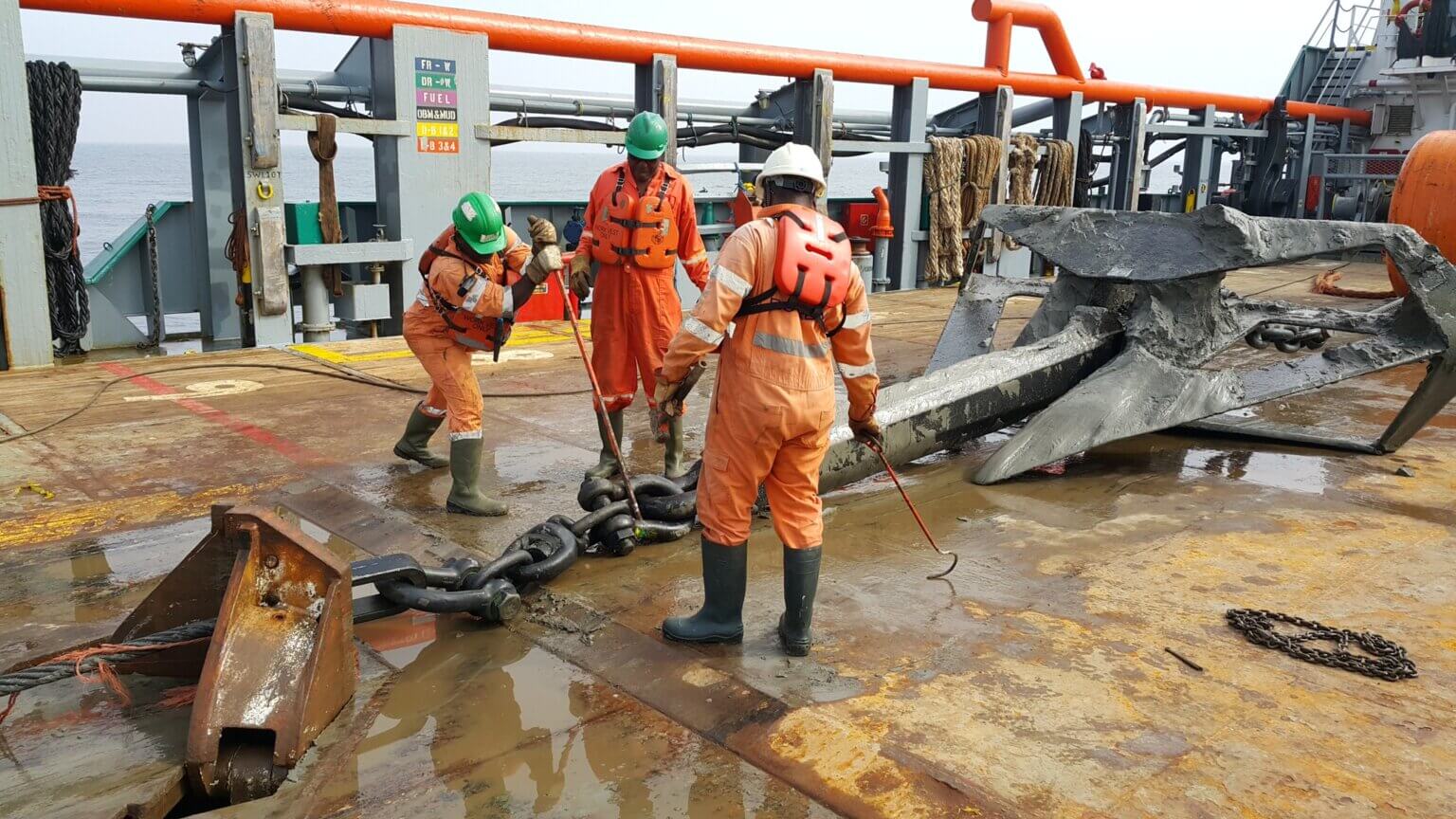bourbon-angola-o-guia-de-recrutamento-me-recrute
