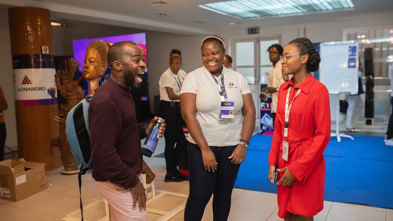 Vagas na Academia TreeSix Angola