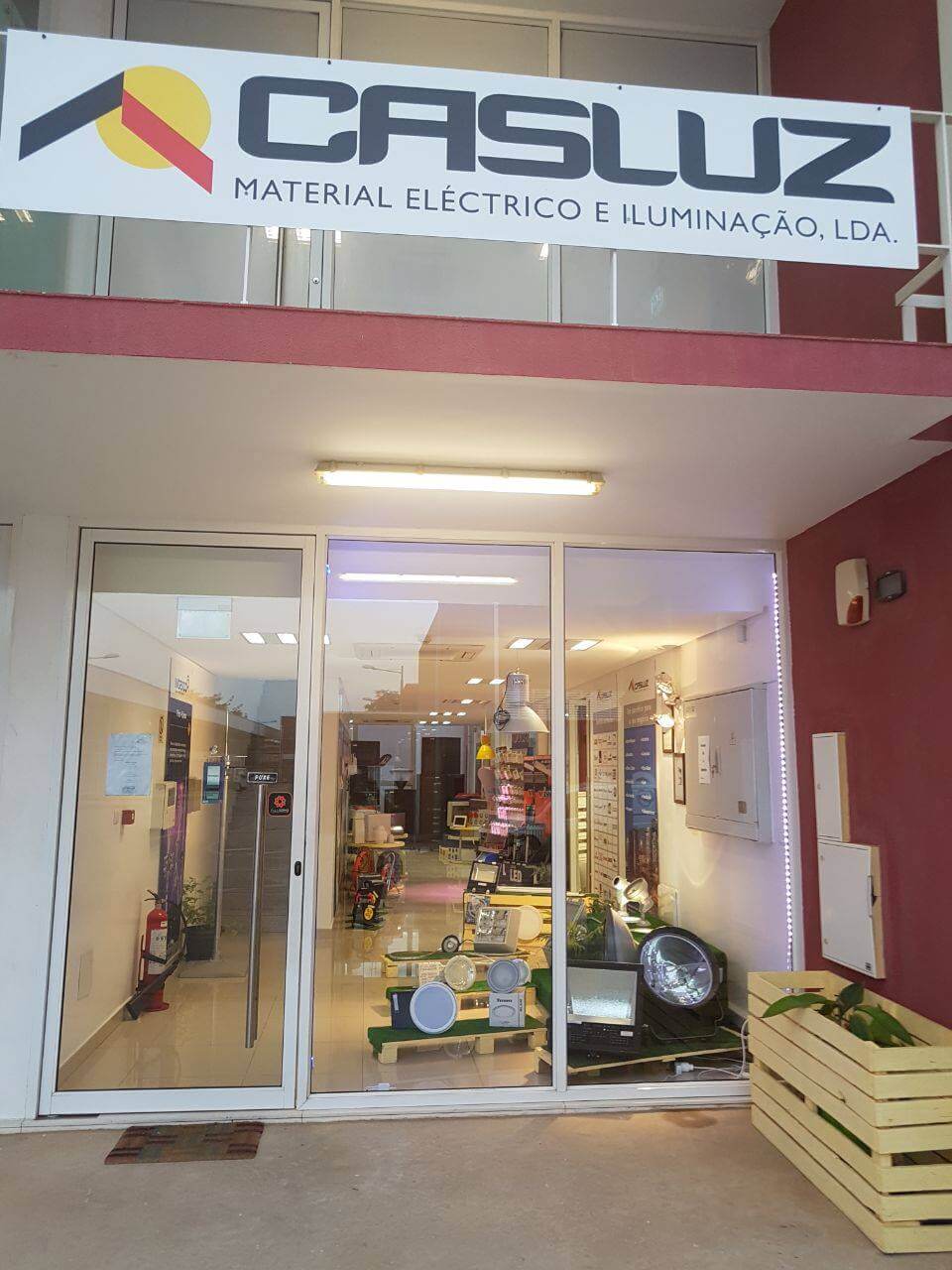 Recrutamento na CasLuz Angola Vagas na CasLuz Angola